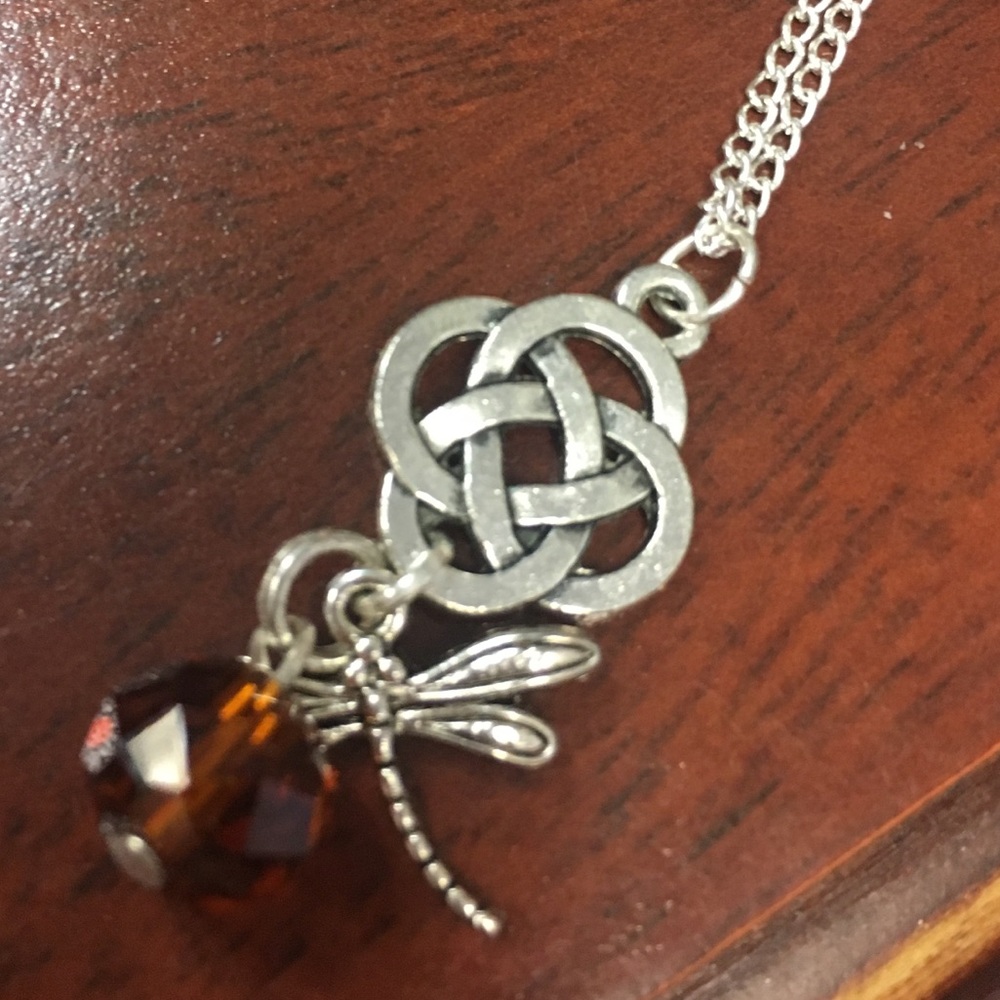“Dragonfly/Amber” #outlander inspired necklace